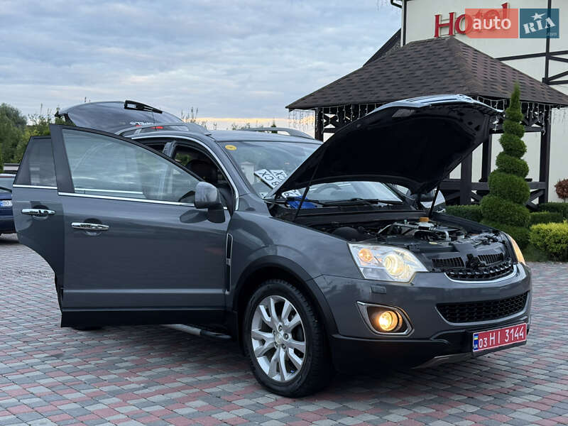 Позашляховик / Кросовер Opel Antara 2011 в Чернівцях