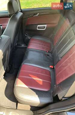 Внедорожник / Кроссовер Opel Antara 2013 в 