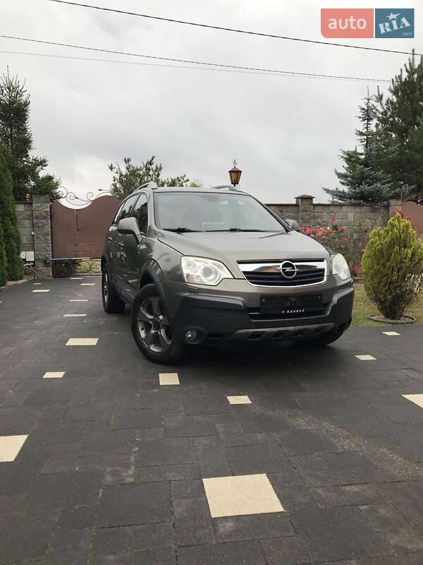 Внедорожник / Кроссовер Opel Antara 2008 в 