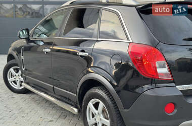 Позашляховик / Кросовер Opel Antara 2012 в 