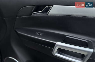 Позашляховик / Кросовер Opel Antara 2012 в 