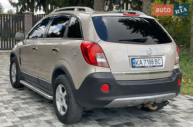 Внедорожник / Кроссовер Opel Antara 2012 в 