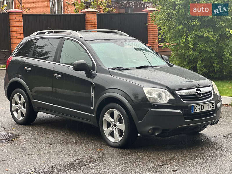 Внедорожник / Кроссовер Opel Antara 2008 в Киеве