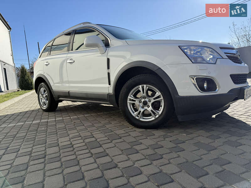 Внедорожник / Кроссовер Opel Antara 2011 в Ивано-Франковске