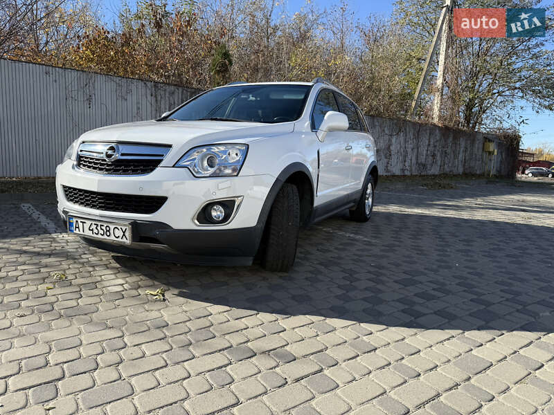 Внедорожник / Кроссовер Opel Antara 2011 в Ивано-Франковске