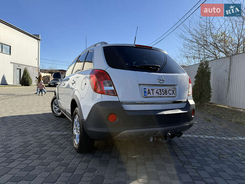 Внедорожник / Кроссовер Opel Antara 2011 в Ивано-Франковске