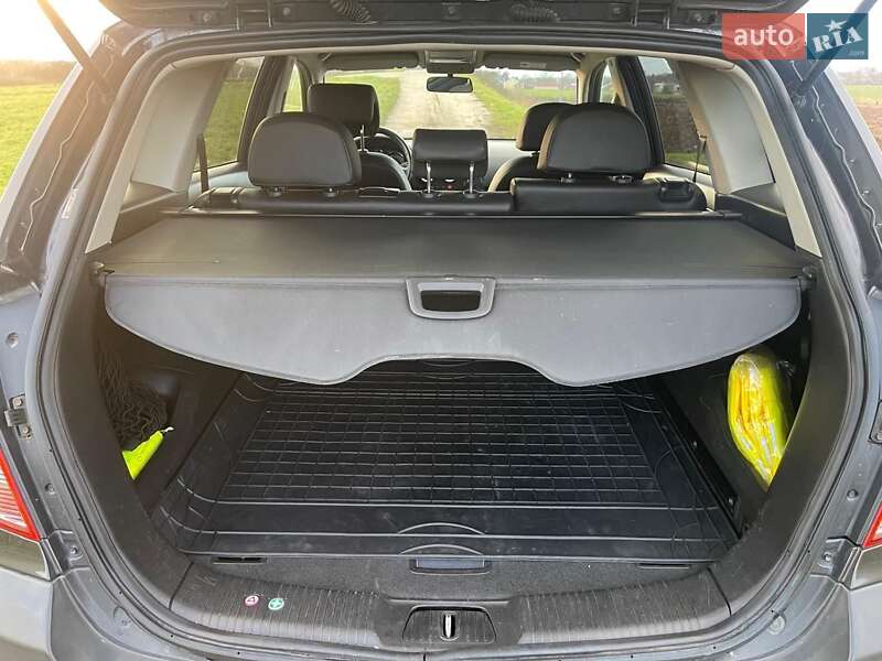 Позашляховик / Кросовер Opel Antara 2013 в Чернівцях фото 5 Позашляховик / Кросовер Opel Antara 2013 в Чернівцях