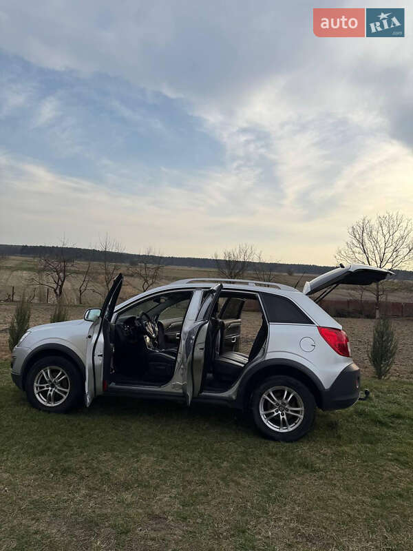 Внедорожник / Кроссовер Opel Antara 2011 в Жовкве