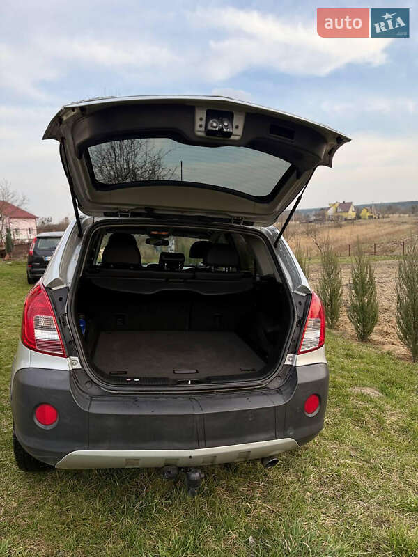 Внедорожник / Кроссовер Opel Antara 2011 в Жовкве