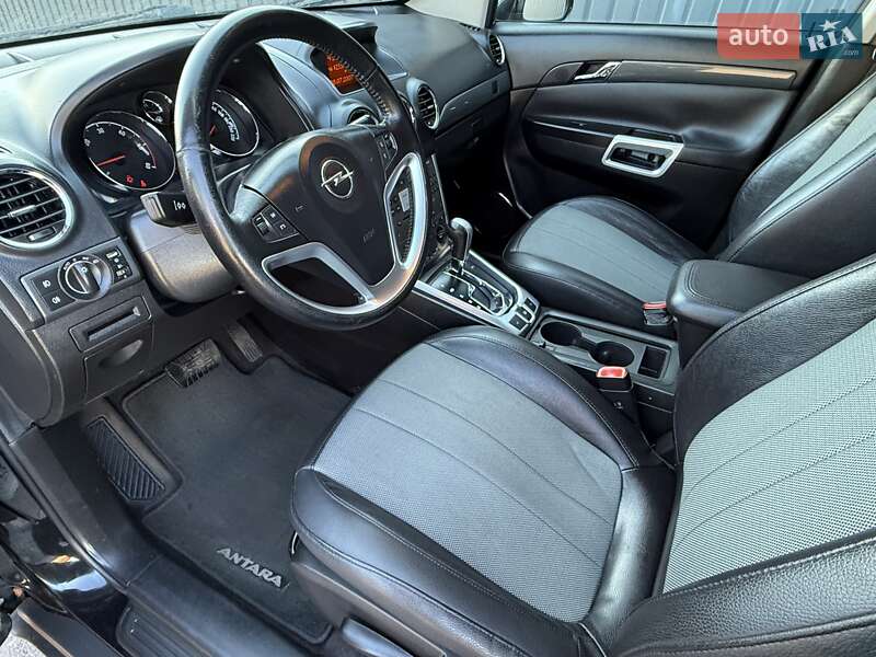 Позашляховик / Кросовер Opel Antara 2011 в Борисполі