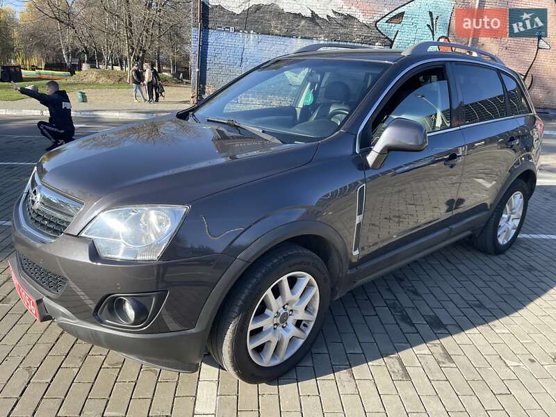 Позашляховик / Кросовер Opel Antara 2013 в Луцьку