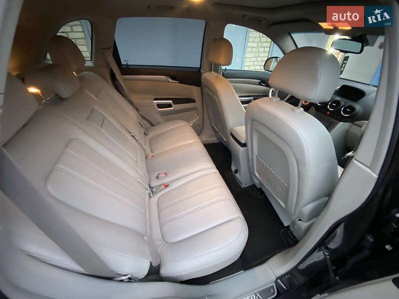 Внедорожник / Кроссовер Opel Antara 2013 в Луцке