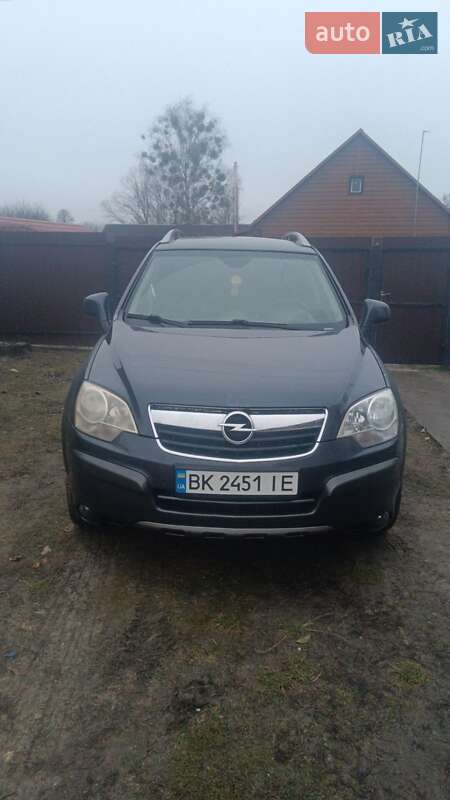 Внедорожник / Кроссовер Opel Antara 2007 в Сарнах