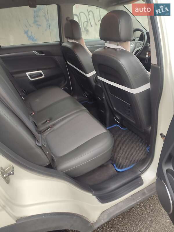 Внедорожник / Кроссовер Opel Antara 2010 в Киеве фото 5 Внедорожник / Кроссовер Opel Antara 2010 в Киеве