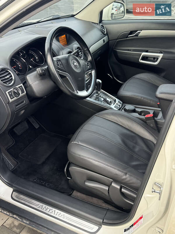 Внедорожник / Кроссовер Opel Antara 2012 в Луцке фото 13 Внедорожник / Кроссовер Opel Antara 2012 в Луцке