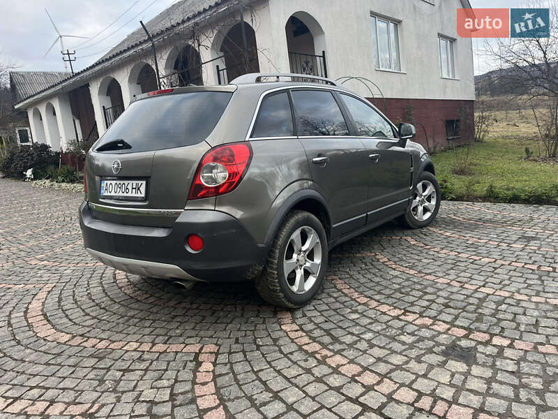 Внедорожник / Кроссовер Opel Antara 2007 в Воловце