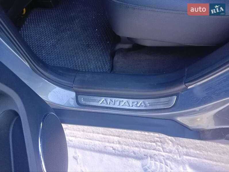 Внедорожник / Кроссовер Opel Antara 2013 в Городенке