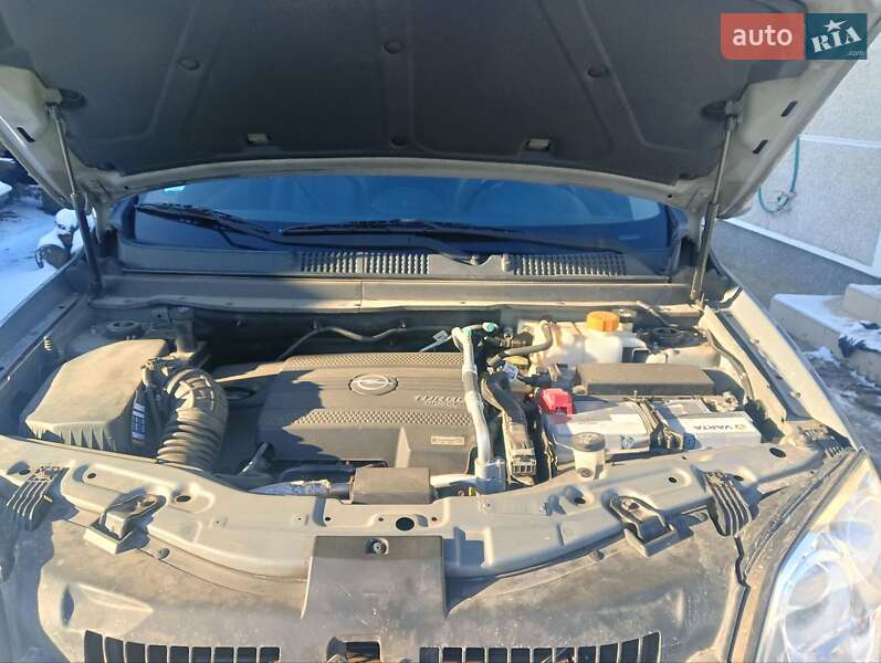 Внедорожник / Кроссовер Opel Antara 2013 в Городенке