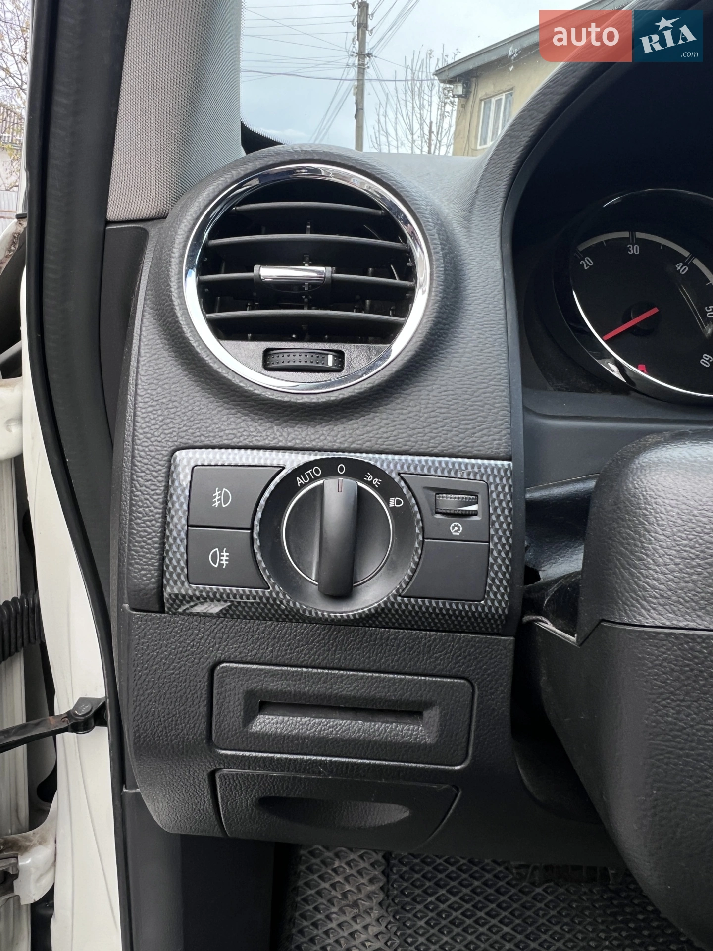 2010 Opel Antara - мініатюра 8