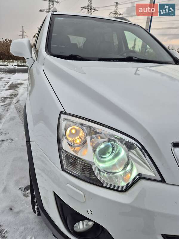 Внедорожник / Кроссовер Opel Antara 2011 в Харькове