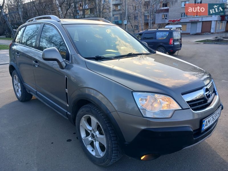 Позашляховик / Кросовер Opel Antara 2006 в Павлограді