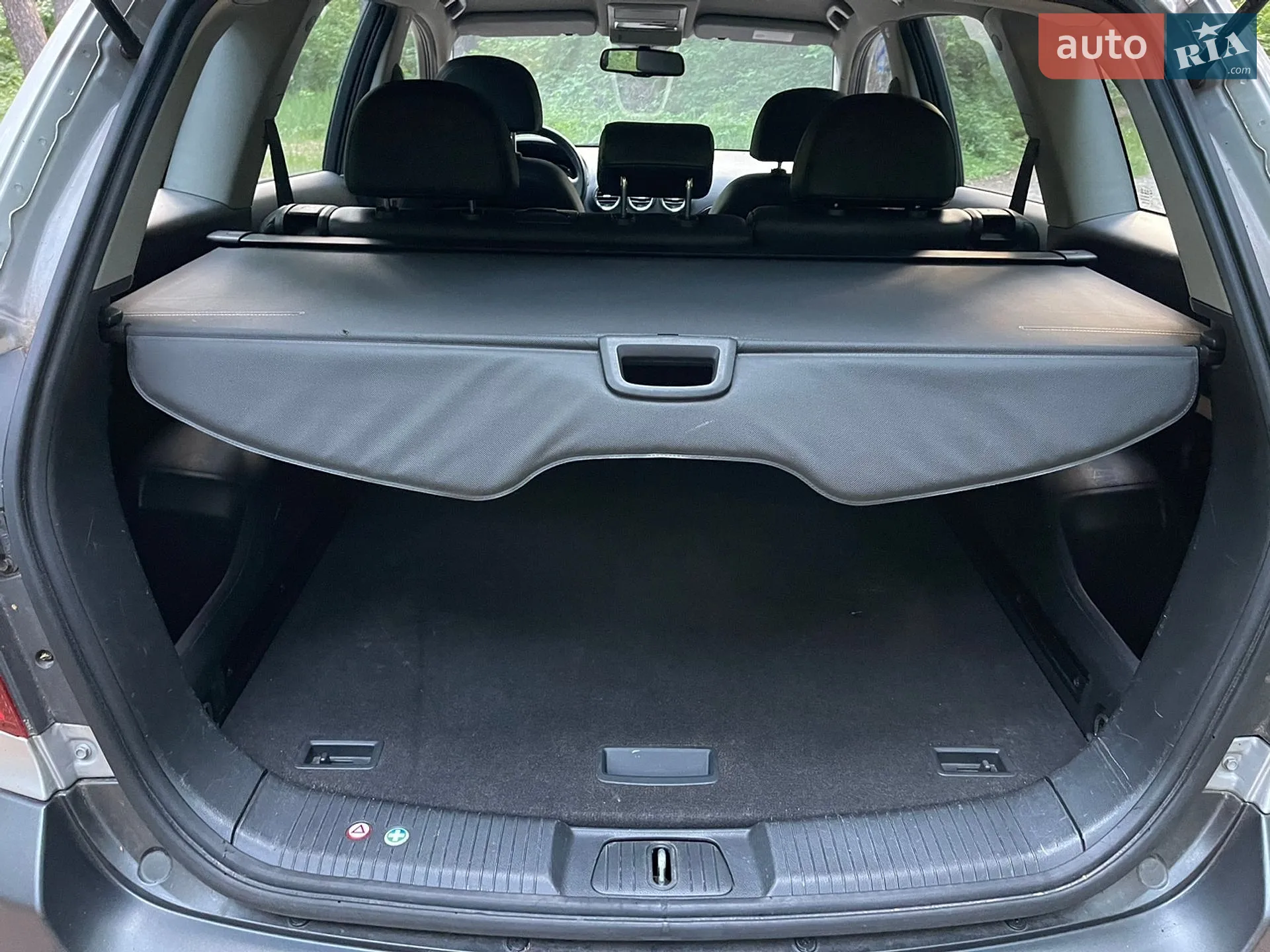 2010 Renault Kangoo - мініатюра 11