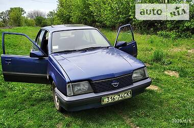 Седан Opel Ascona 1988 в 