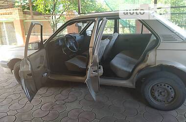 Седан Opel Ascona 1987 в Константиновке