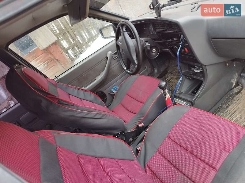 Хетчбек Opel Ascona 1987 в Сколе