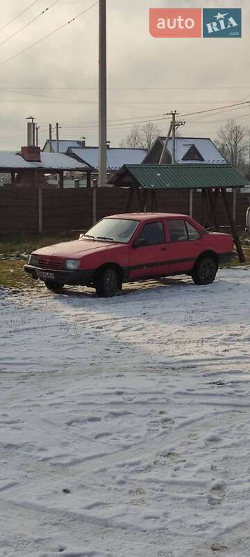 Седан Opel Ascona 1986 в Шацке фото 3 Седан Opel Ascona 1986 в Шацке