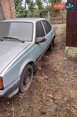 Седан Opel Ascona 1985 в Днепре