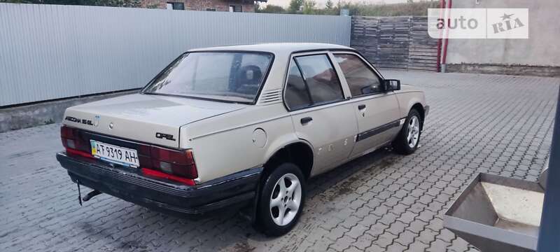 Седан Opel Ascona 1987 в Коломые