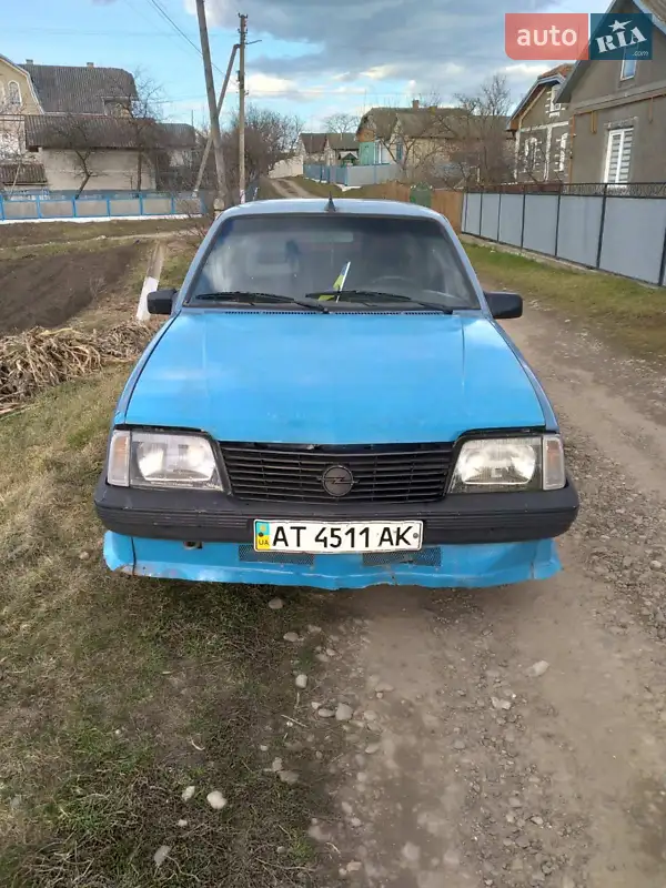 Opel Ascona 1985