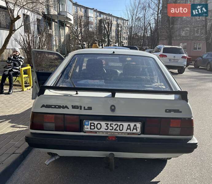 Хэтчбек Opel Ascona 1987 в Тернополе