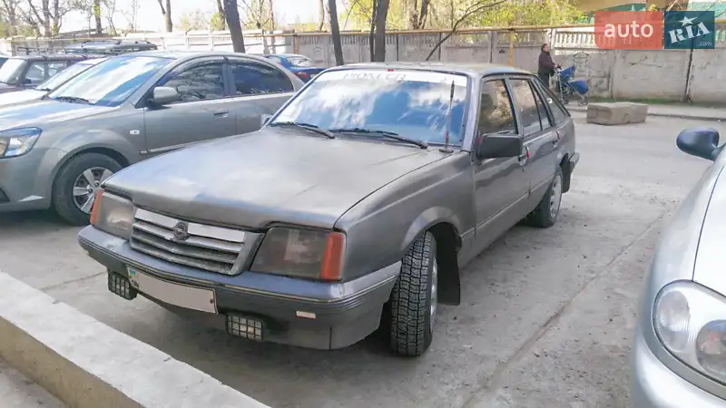 Opel Ascona 1988