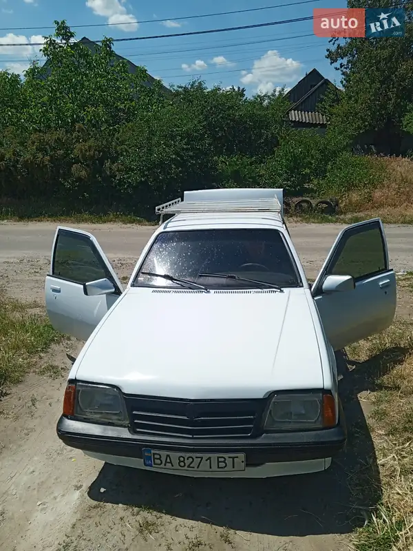Opel Ascona 1987