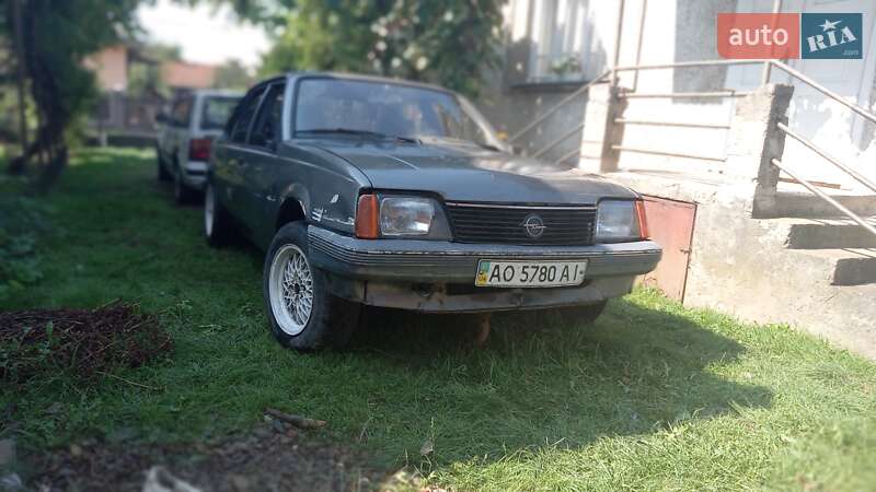 Седан Opel Ascona 1987 в Перечині фото 3 Седан Opel Ascona 1987 в Перечині