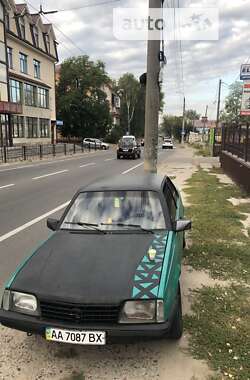 Купе Opel Ascona 1982 в Чернигове