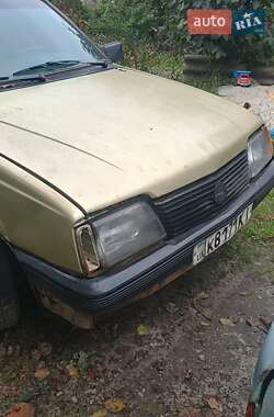 Купе Opel Ascona 1982 в 