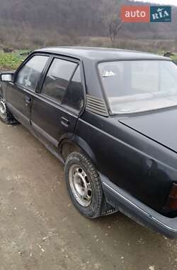 Седан Opel Ascona 1988 в Монастыриске