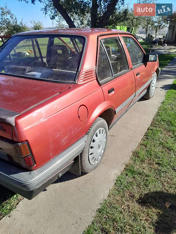 Седан Opel Ascona 1987 в Владимире фото 7 Седан Opel Ascona 1987 в Владимире