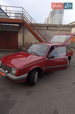 Хетчбек Opel Ascona 1986 в Києві