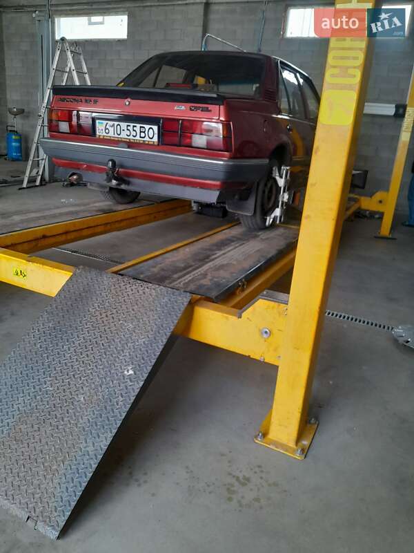 Седан Opel Ascona 1987 в Владимире