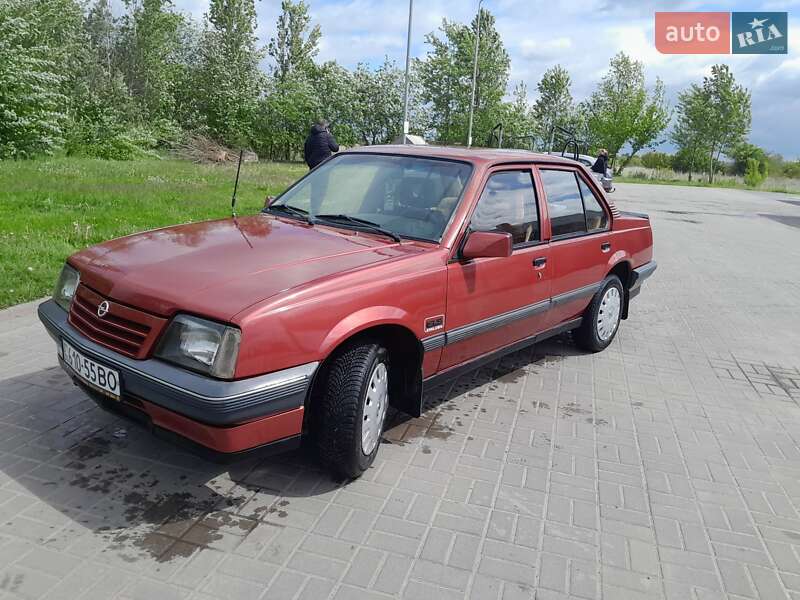 Седан Opel Ascona 1987 в Владимире фото 4 Седан Opel Ascona 1987 в Владимире
