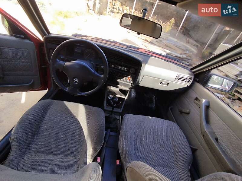 Opel Ascona, photos from the listing