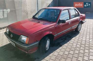 Седан Opel Ascona 1985 в Житомире