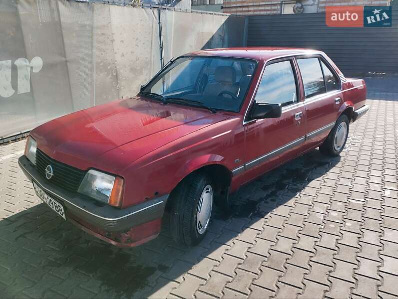 Седан Opel Ascona 1985 в Житомирі