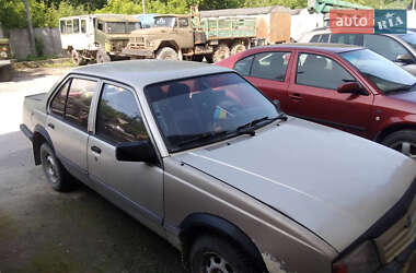 Седан Opel Ascona 1987 в Львове