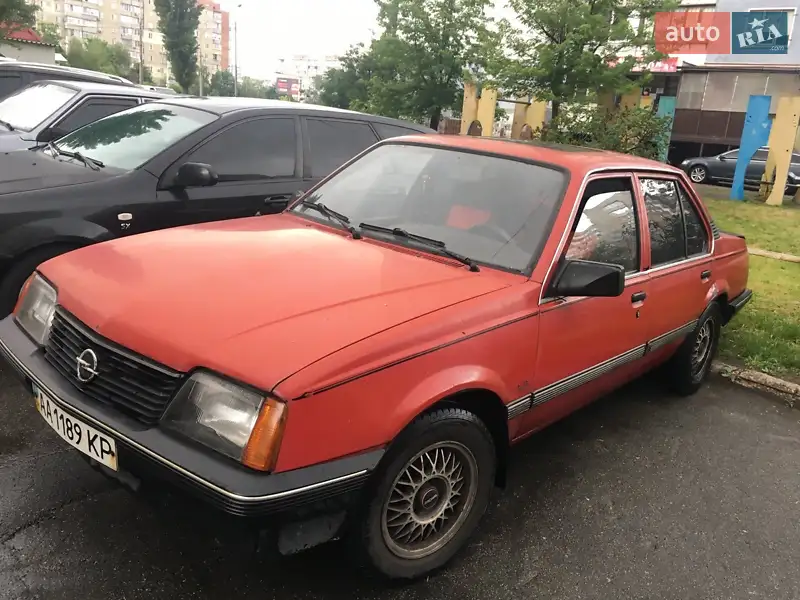 Opel Ascona 1986