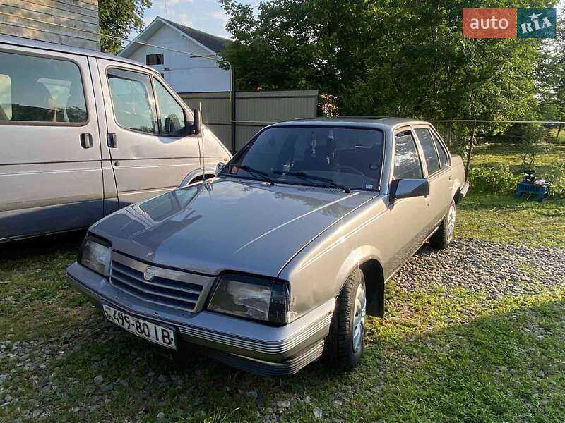 Opel Ascona 1988